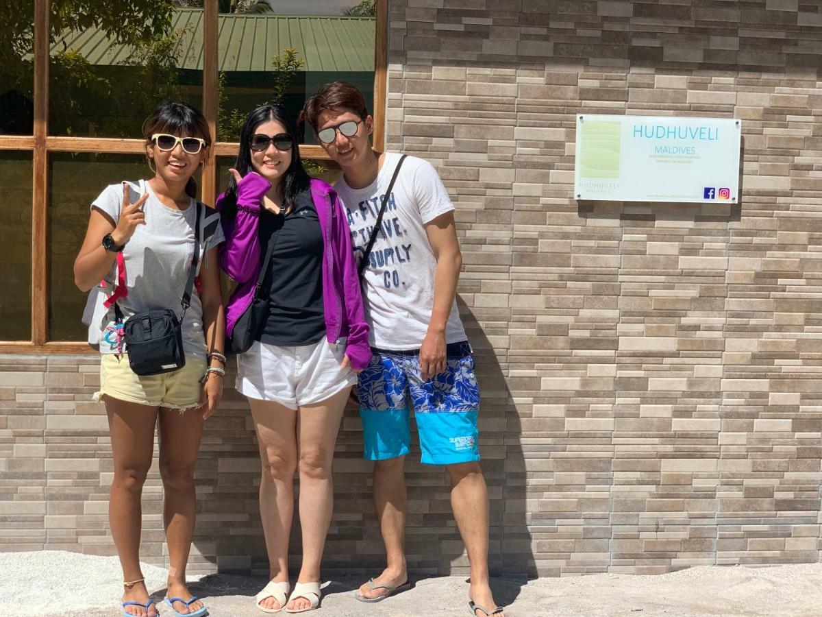 Hudhuvelimaldives Hotel Omadhoo Exterior foto